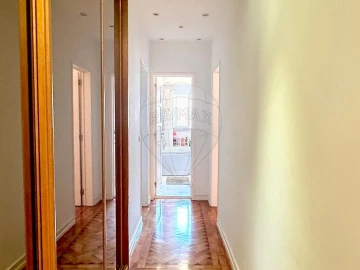 Apartamento T2 para Venda em Penha de França