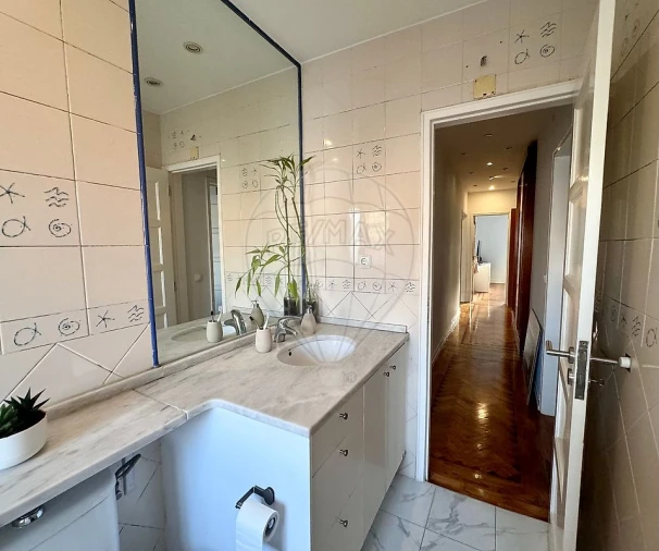 Apartamento T2 para Venda em Penha de França Foto 15