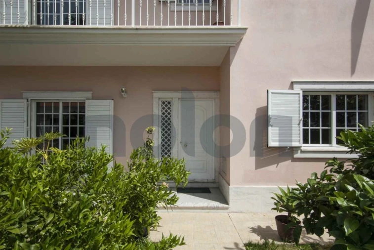 Moradia T4 para Venda em Marinhais Foto 3