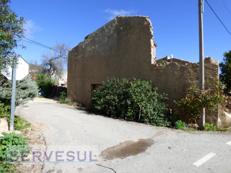 Quinta T3 para Venda em São Bartolomeu de Messines Foto 25