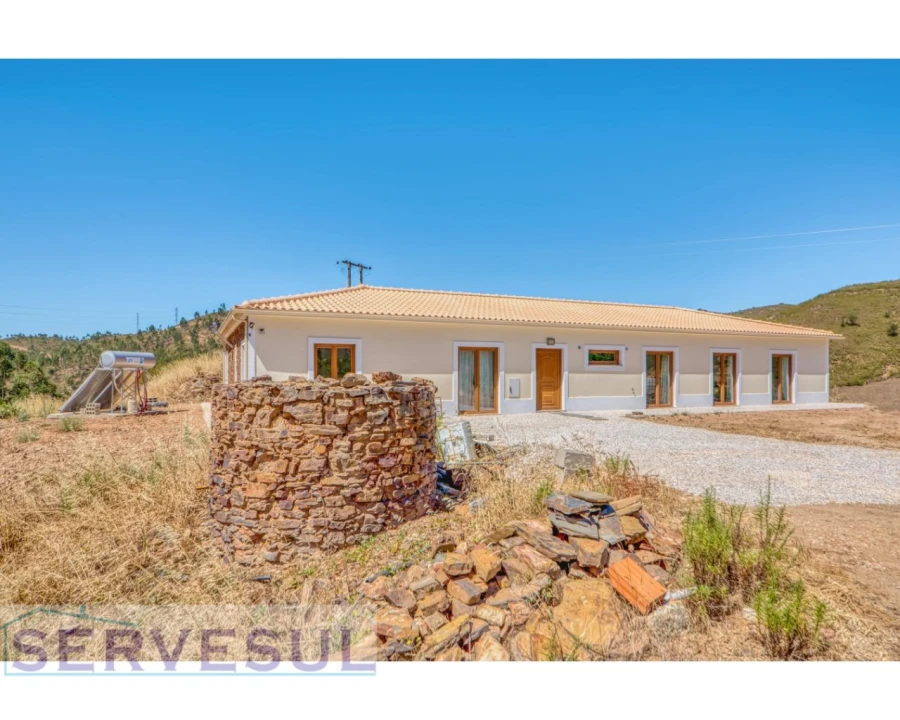 Moradia T3 para Venda em Silves Foto 24