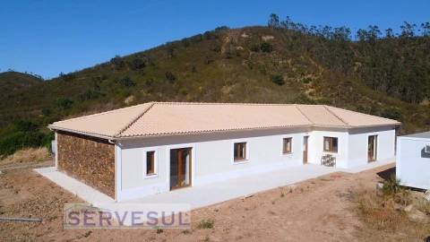 Moradia T3 para Venda em Silves