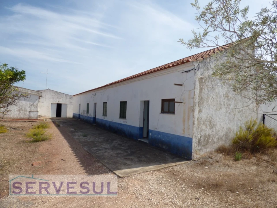 Quinta T8 para Venda em Silves Foto 1
