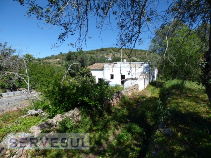 Moradia T2 para Venda em Alte Foto 16