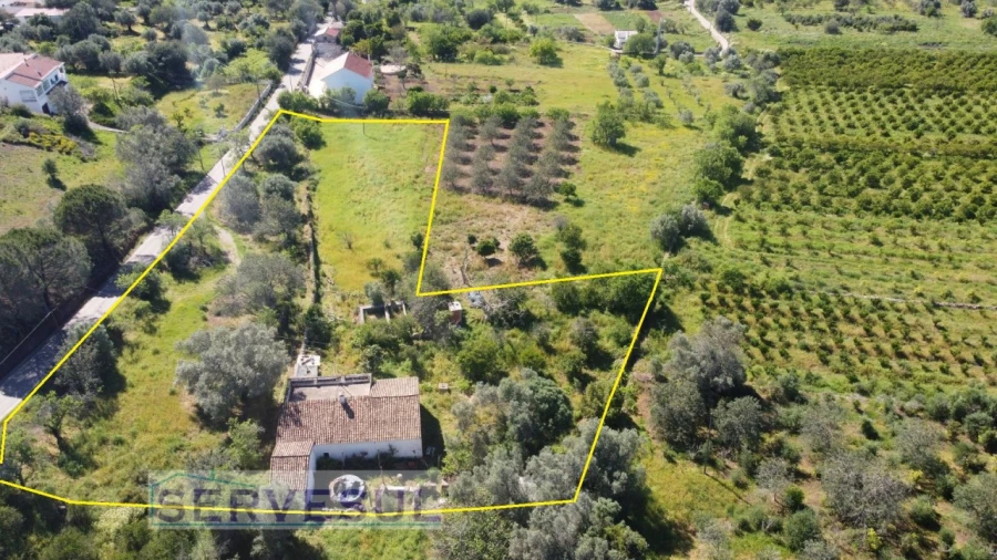 Moradia T2 para Venda em Alte Foto 2