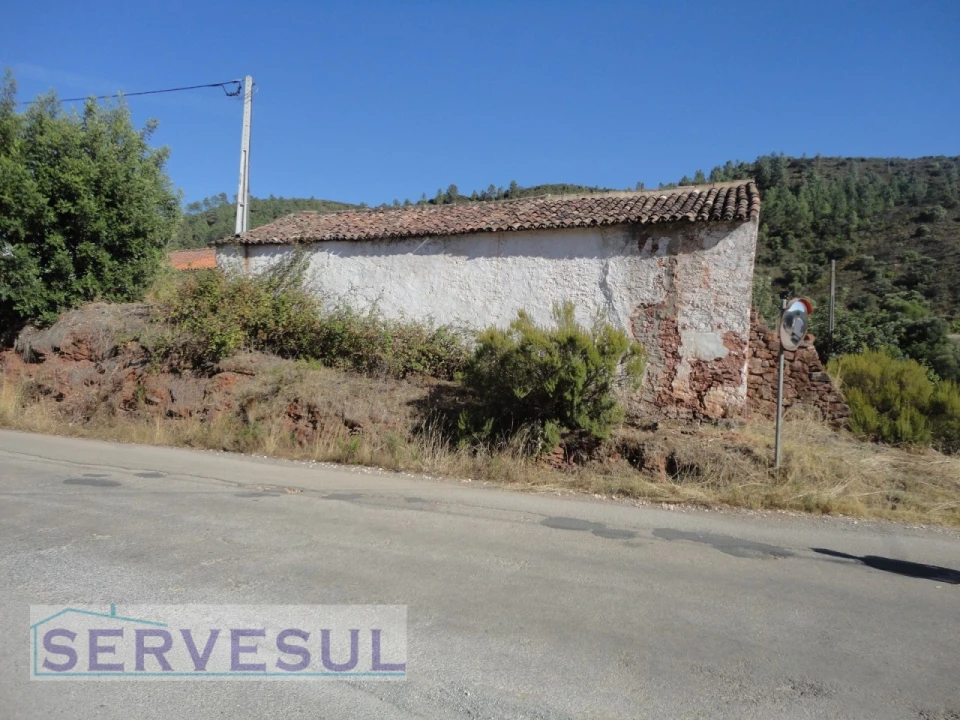 Moradia T1 para Venda em São Bartolomeu de Messines Foto 6