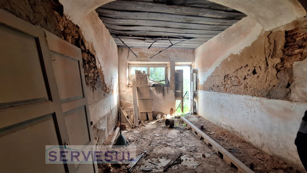 Moradia T8 para Venda em Estômbar e Parchal Foto 12