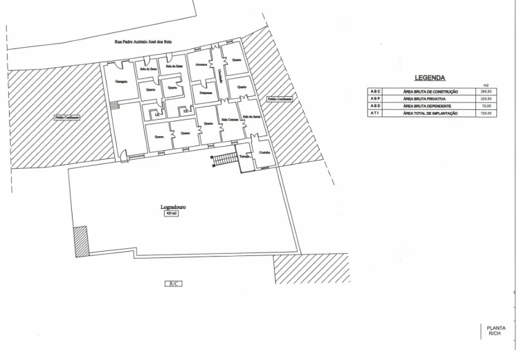 Moradia T8 para Venda em Estômbar e Parchal Planta 2
