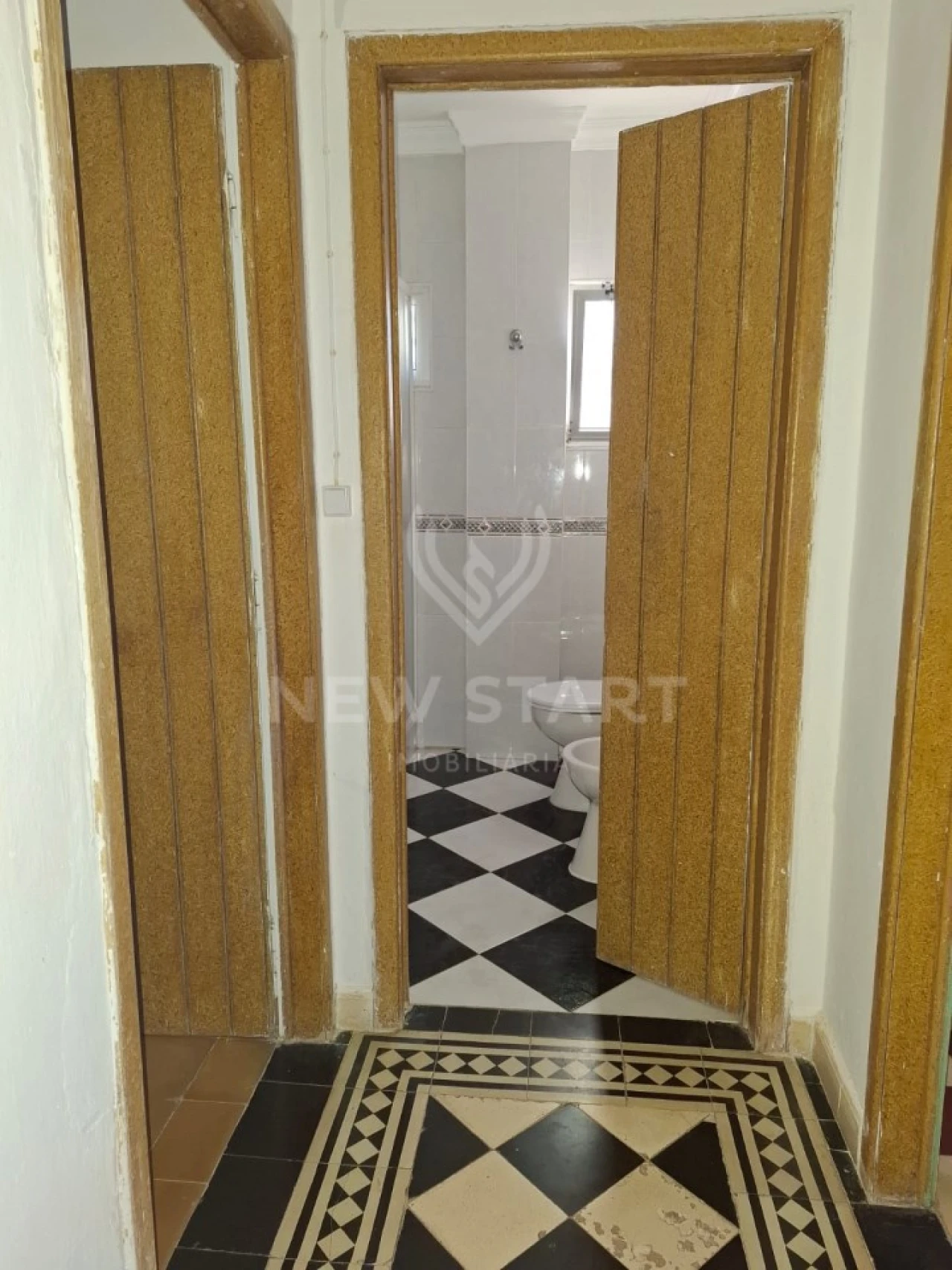 Moradia T6 para Venda em Olhão Foto 18
