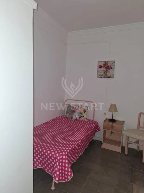 Moradia T6 para Venda em Olhão
