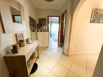 Moradia T4 para Venda em Quelfes