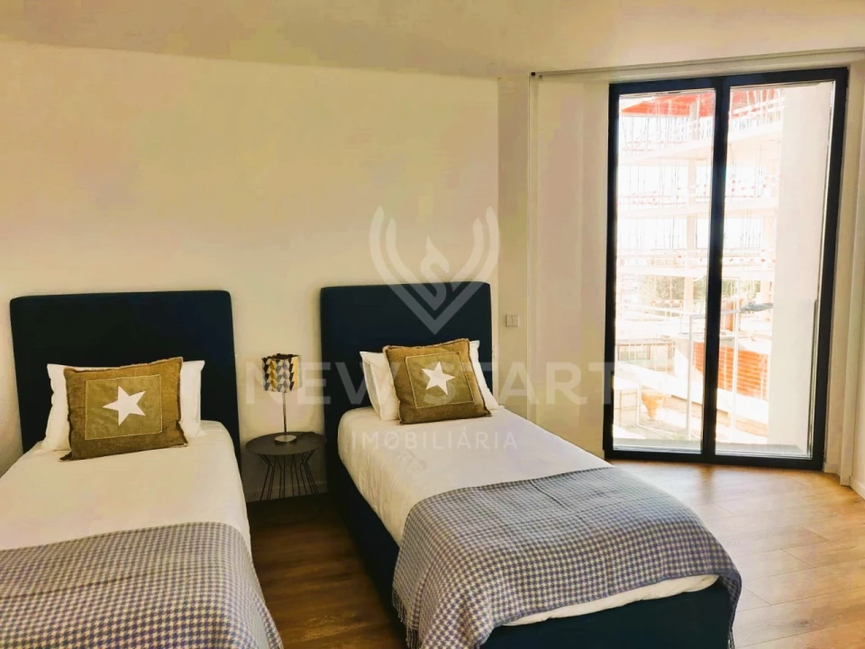 Apartamento T3 para Venda em Olhão Foto 7