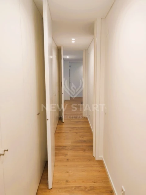 Apartamento T3 para Venda em Olhão