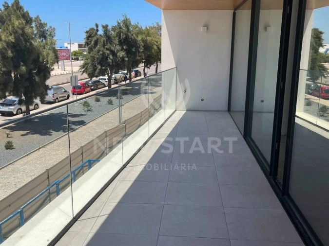Apartamento para Venda em Olhão Foto 3