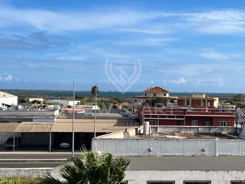 Moradia T4 para Venda em Pechão Foto 46