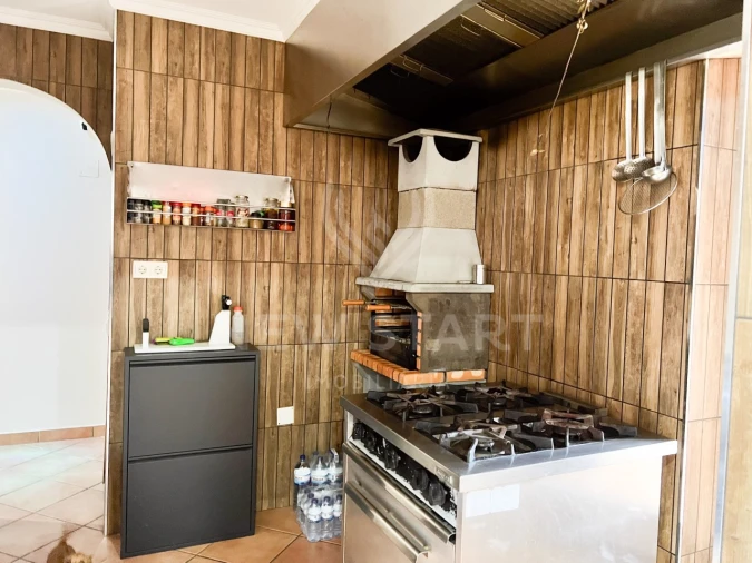 Moradia T4 para Venda em Pechão Foto 10