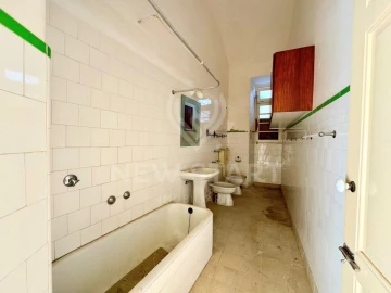 Moradia T5 para Venda em Olhão