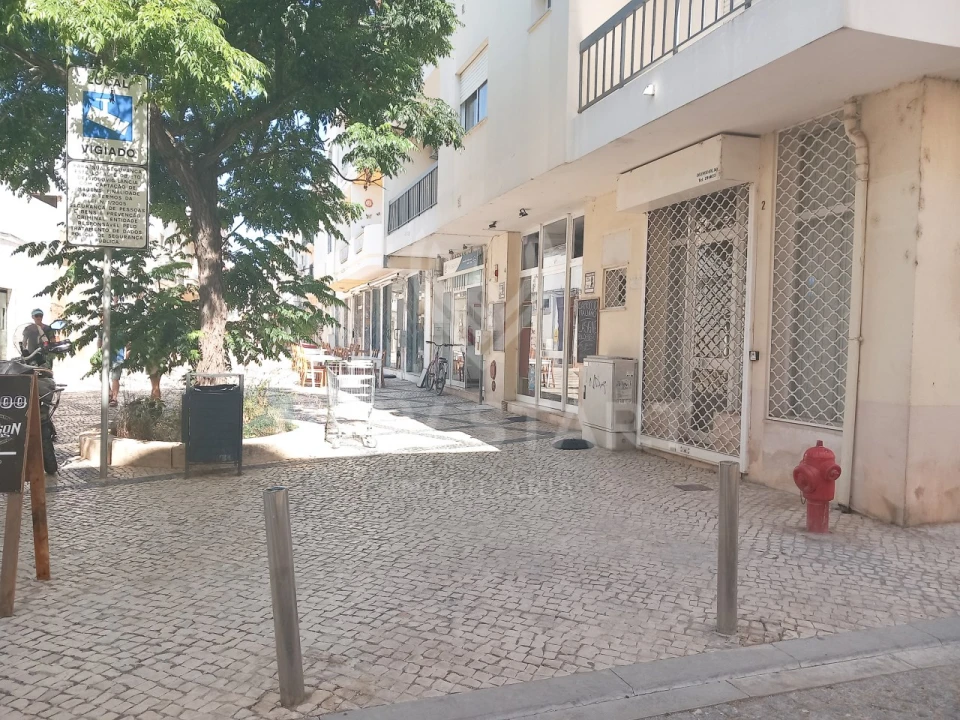 Loja para Venda em Olhão Foto 11