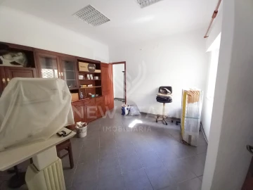 Loja para Venda em Olhão