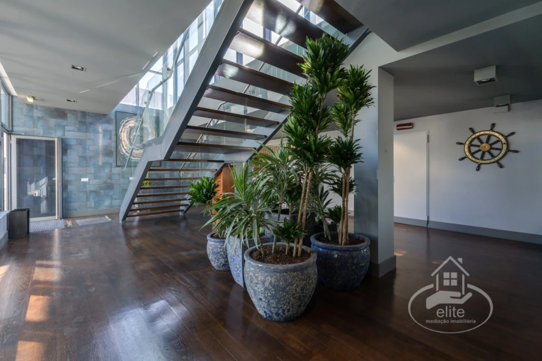 Armazém para Venda em Setubal (São Sebastião) Foto 5