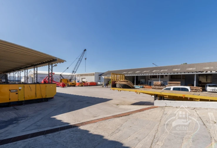 Armazém para Venda em Setubal (São Sebastião) Foto 27