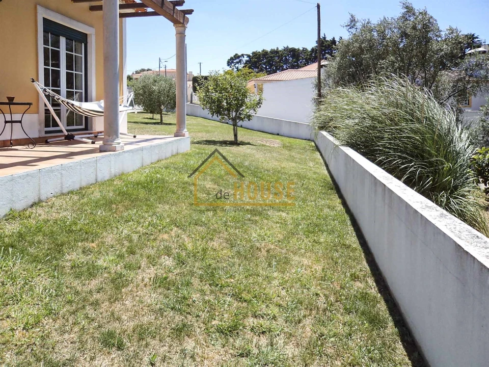 Moradia T3 para Arrendamento em Carvalhal Foto 23