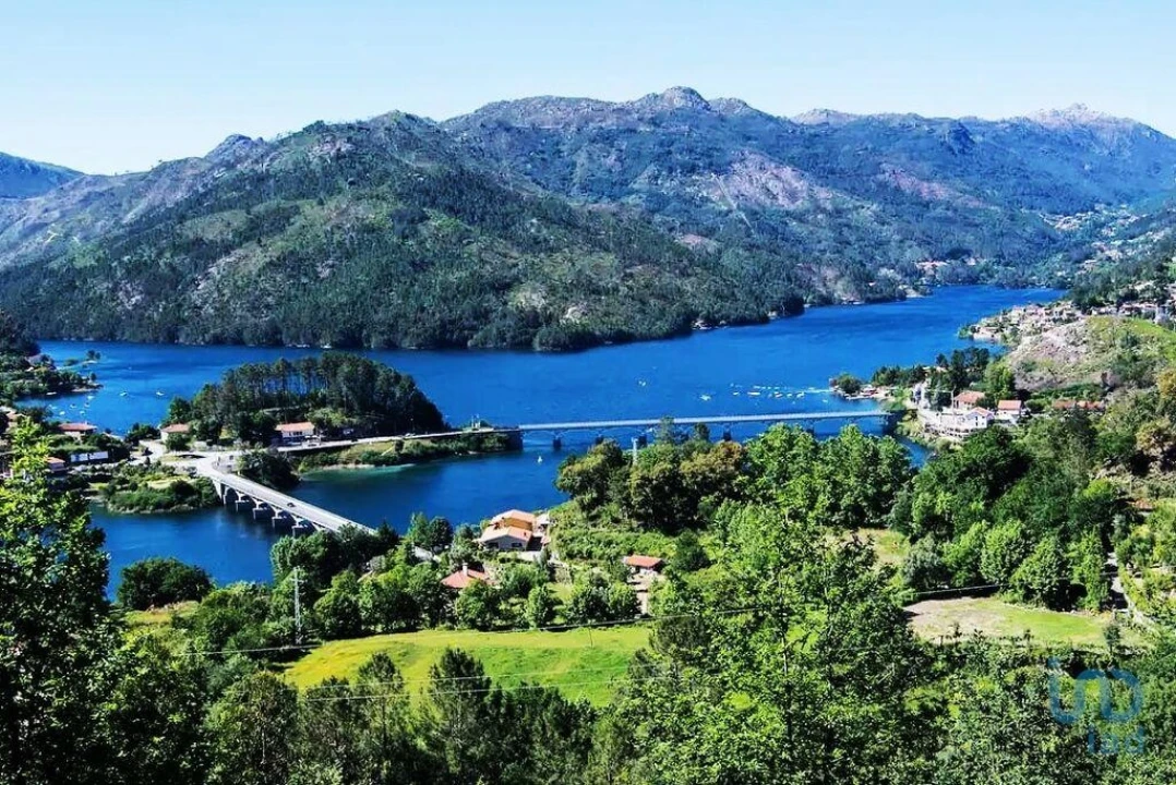Terreno para Venda em Ventosa e Cova Foto 2