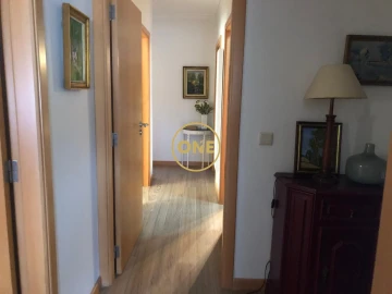 Apartamento T3 para Venda em Arcozelo