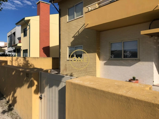 Apartamento T3 para Venda em Arcozelo Foto 9