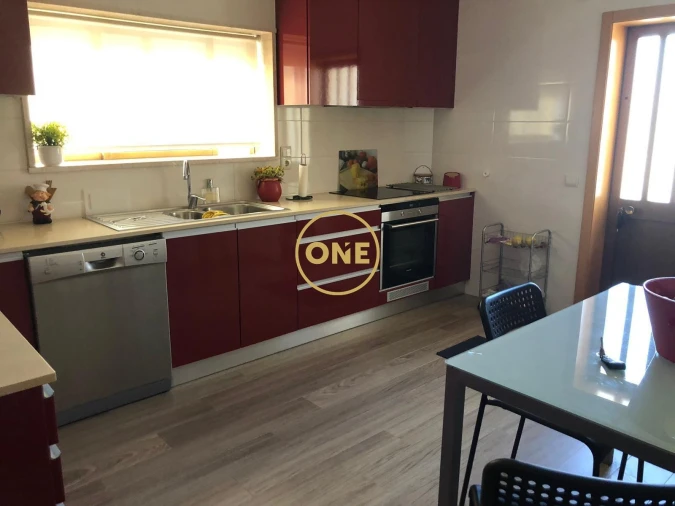 Apartamento T3 para Venda em Arcozelo Foto 3