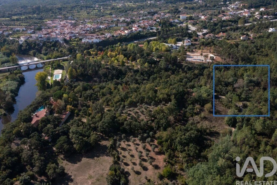 Terreno para Venda em Sarzedo Foto 4