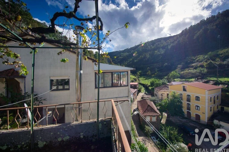 Moradia T5 para Venda em Folques Foto 29