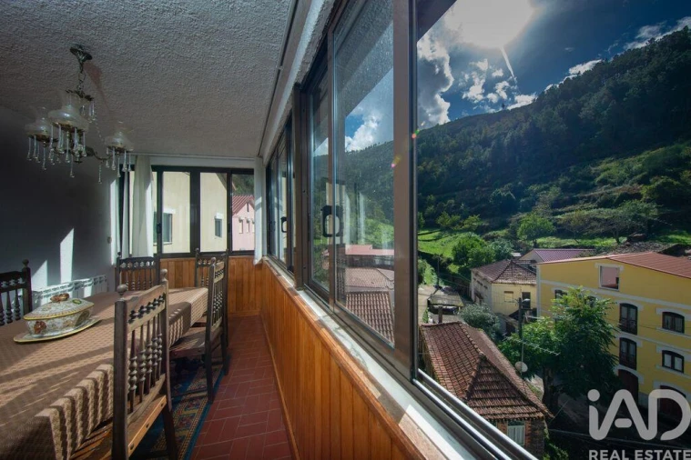 Moradia T5 para Venda em Folques Foto 13