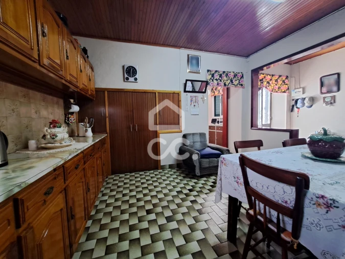 Moradia T5 para Venda em Lomba da Maia Foto 19