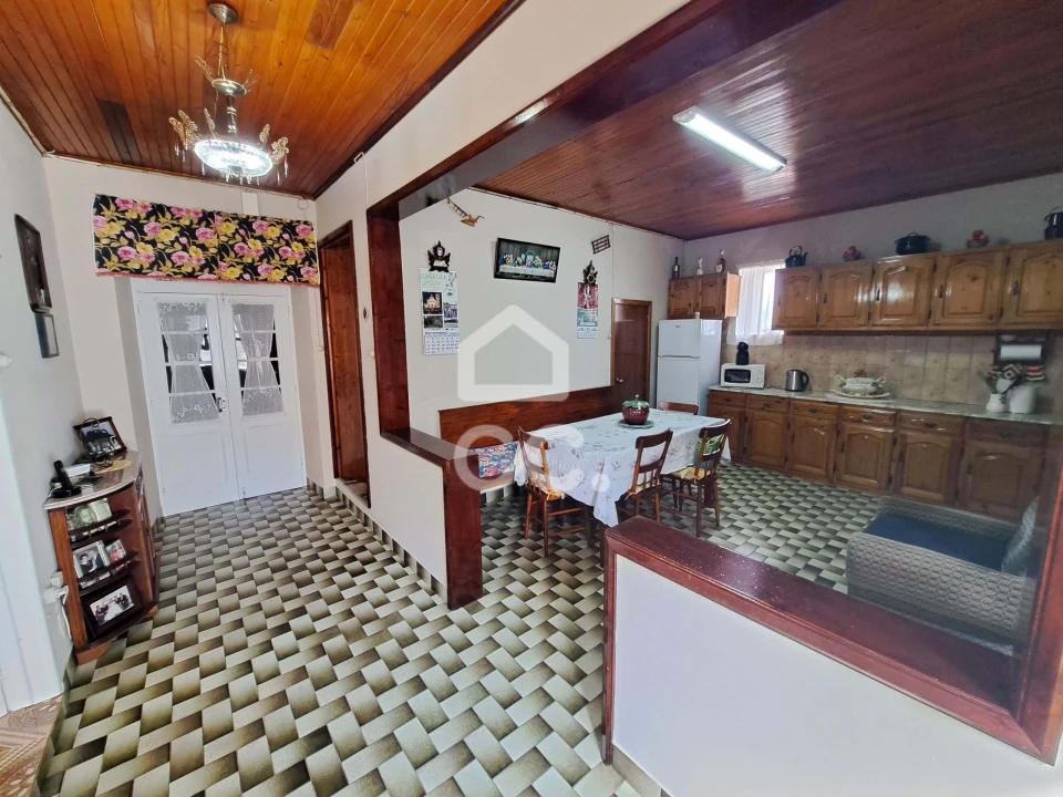 Moradia T5 para Venda em Lomba da Maia Foto 17