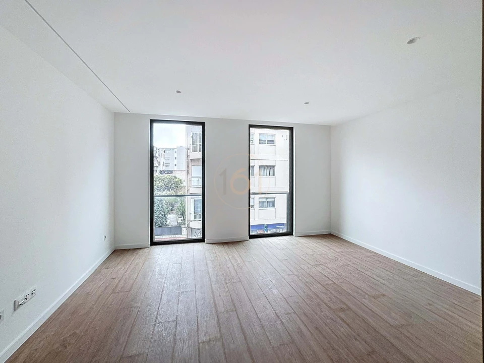 Apartamento T1 para Arrendamento em Cedofeita, Santo Ildefonso, Sé, Miragaia, São Nicolau e Vitória Foto 3