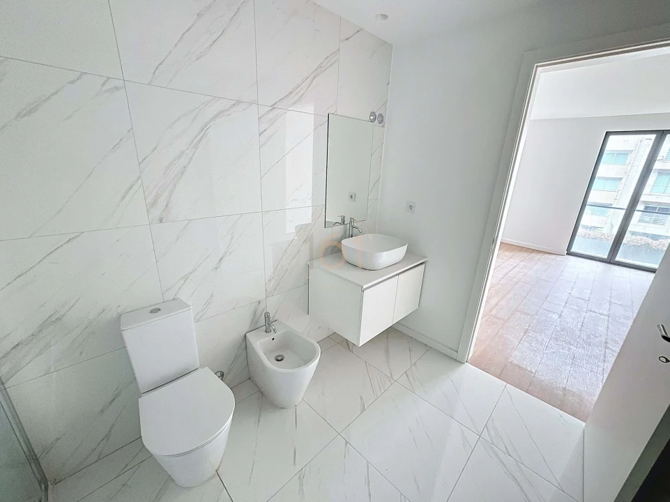 Apartamento T1 para Arrendamento em Cedofeita, Santo Ildefonso, Sé, Miragaia, São Nicolau e Vitória Foto 10