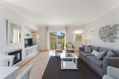 Apartamento T2 para Venda em Almancil