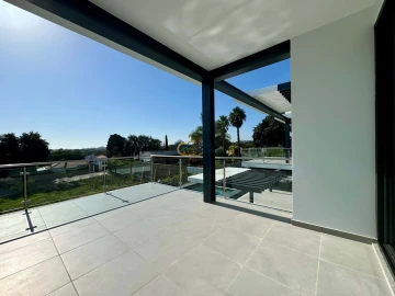 Moradia T4 para Venda em Albufeira e Olhos de Água