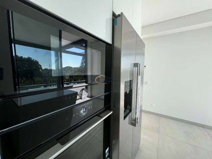 Moradia T4 para Venda em Albufeira e Olhos de Água Foto 12