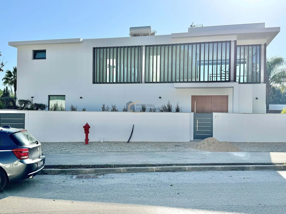 Moradia T4 para Venda em Albufeira e Olhos de Água Foto 3