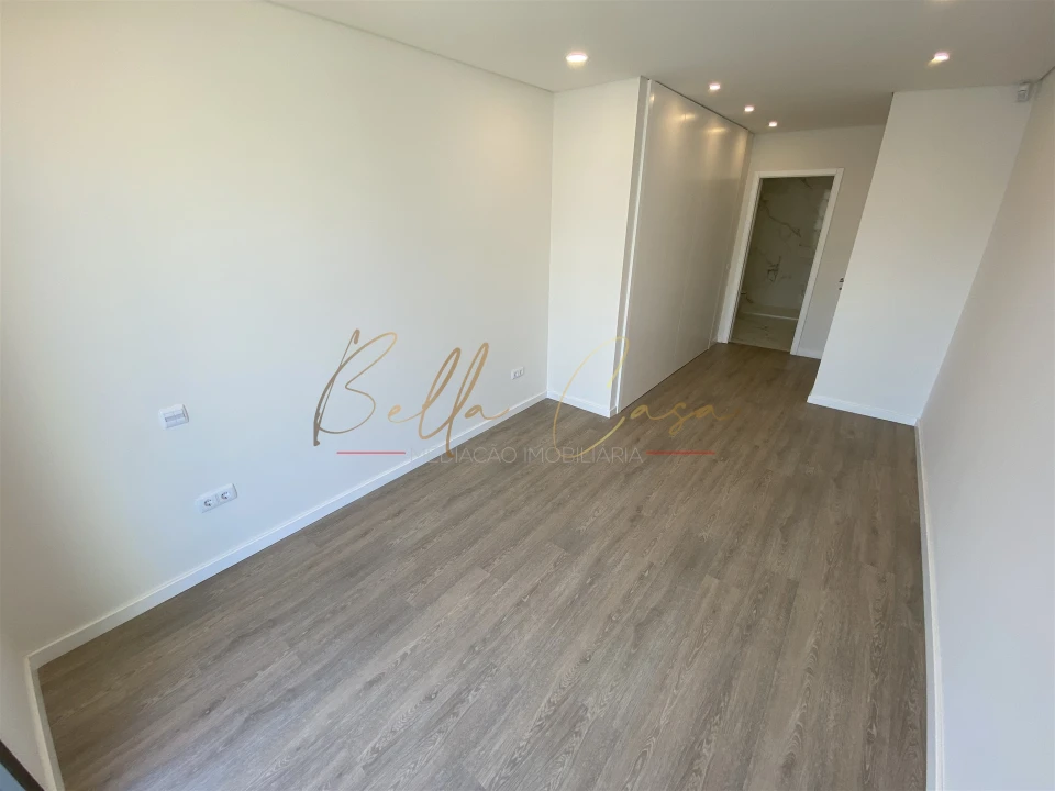 Apartamento T2 para Venda em Gafanha da Encarnação Foto 19