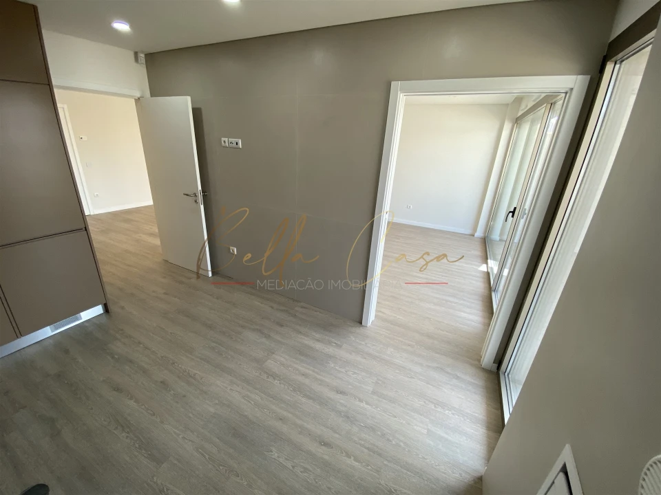 Apartamento T2 para Venda em Gafanha da Encarnação Foto 11