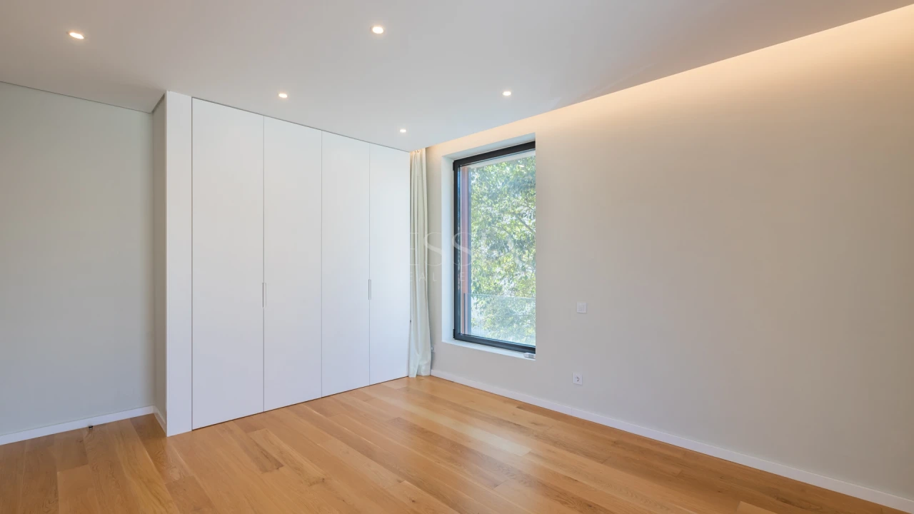 Apartamento T3 para Arrendamento em Aldoar, Foz do Douro e Nevogilde Foto 19