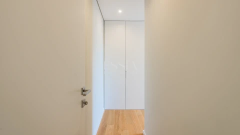 Apartamento T3 para Arrendamento em Aldoar, Foz do Douro e Nevogilde