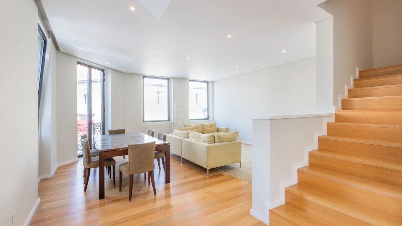 Apartamento T3 para Arrendamento em Aldoar, Foz do Douro e Nevogilde Foto 10