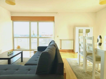 Apartamento T3 para Arrendamento em Glória e Vera Cruz