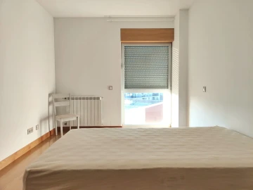 Apartamento T3 para Arrendamento em Glória e Vera Cruz
