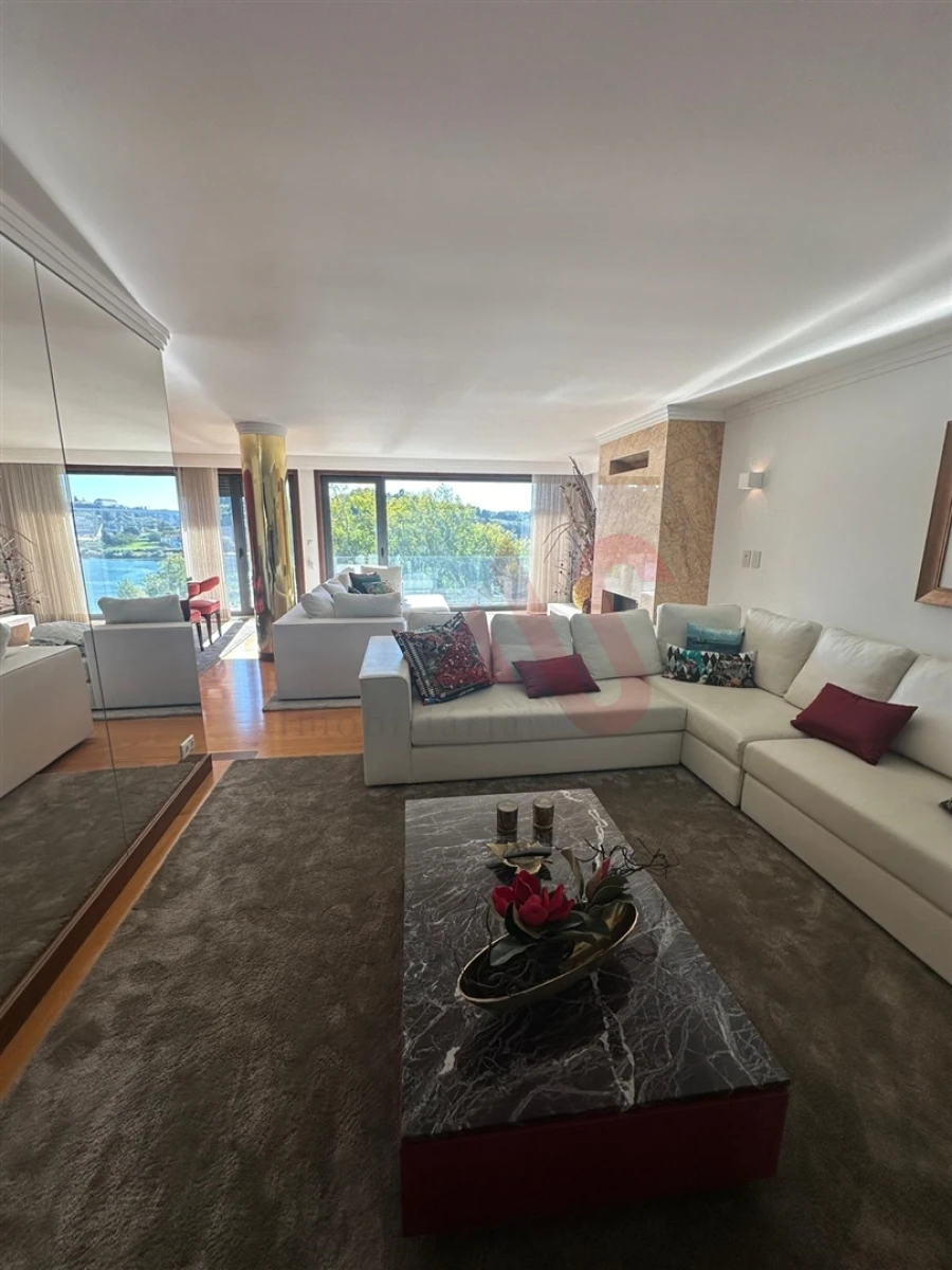 Apartamento T3 para Arrendamento em Gondomar (São Cosme), Valbom e Jovim Foto 11