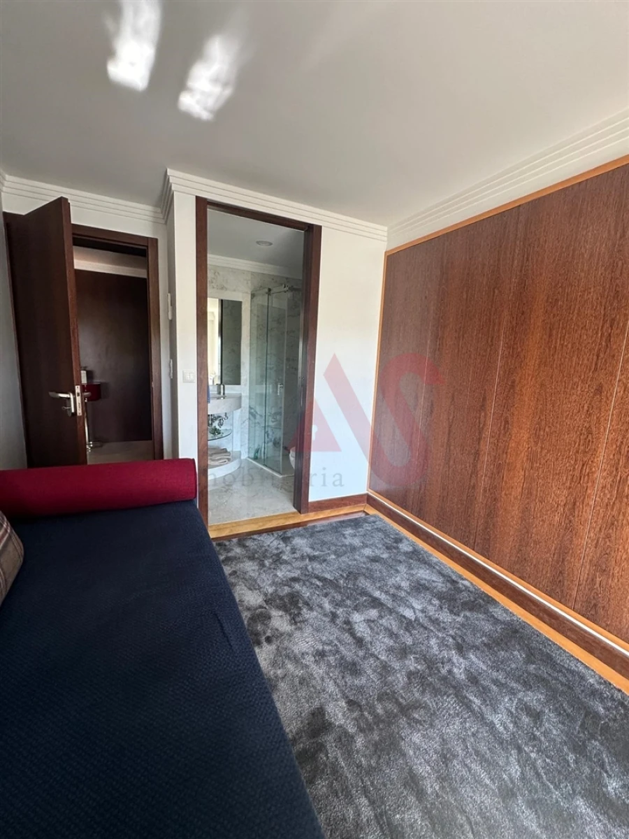 Apartamento T3 para Arrendamento em Gondomar (São Cosme), Valbom e Jovim Foto 18